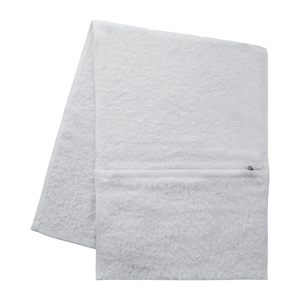 gym-towel-with-zip-compartment