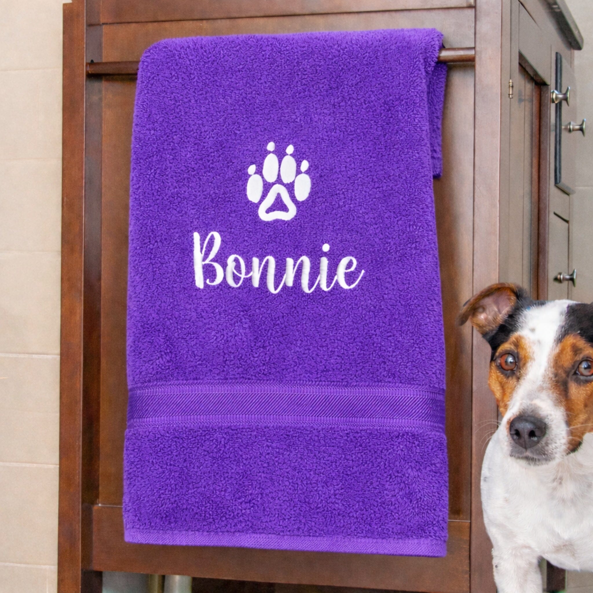 dog name on purple towel