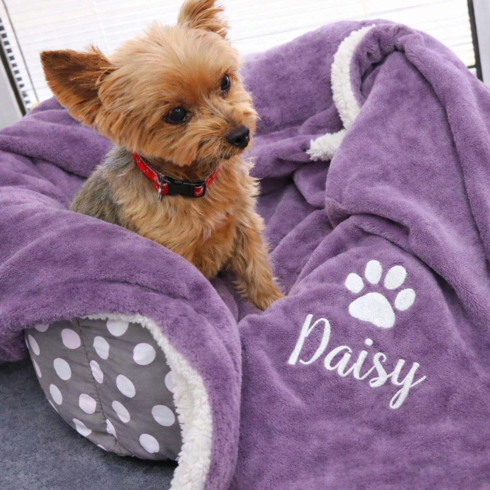 dog name on lavender blanket