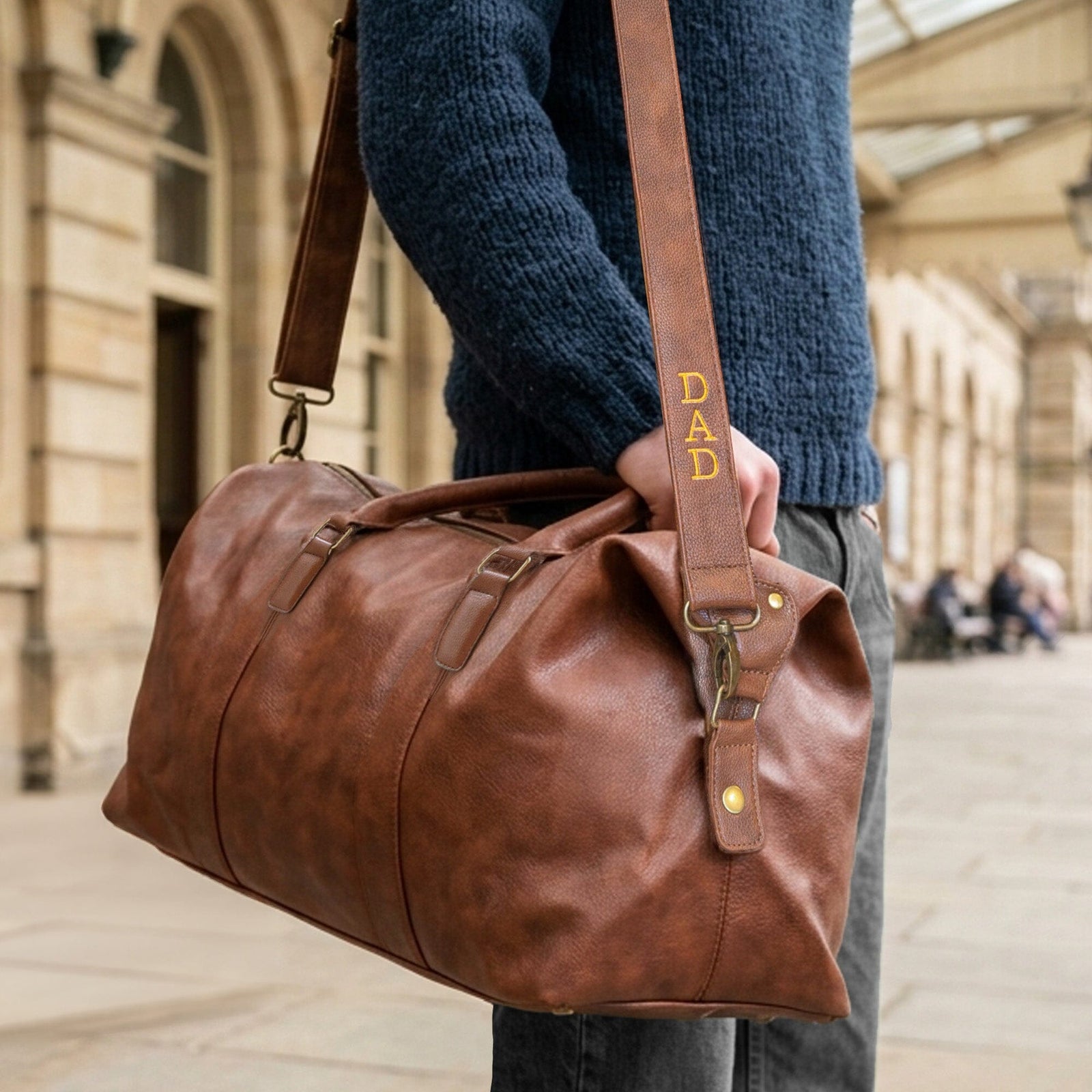 Personalised Vintage NuHide Holdall – Subtle Strap Customisation