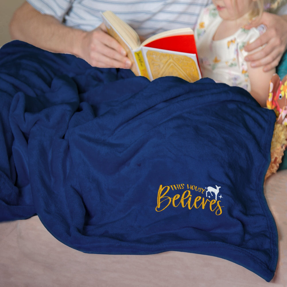 This House Believes Christmas Snuggle Blanket