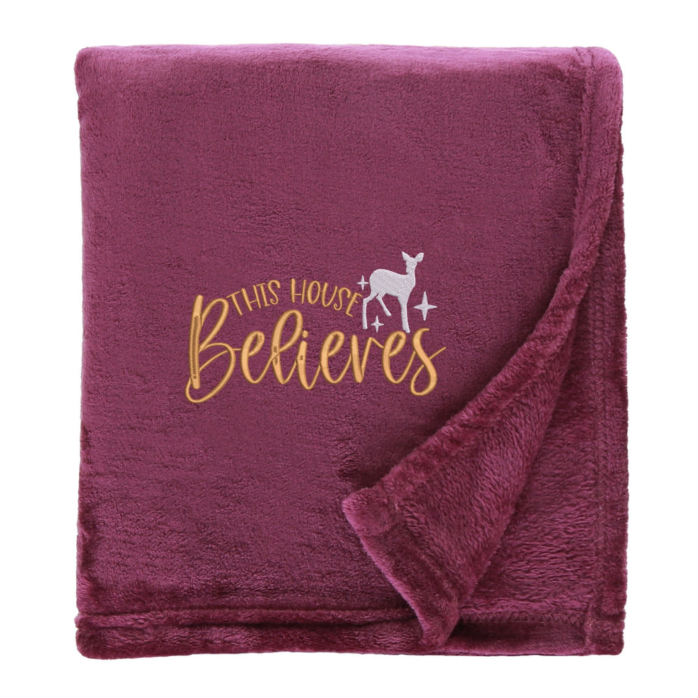 This House Believes Christmas Snuggle Blanket